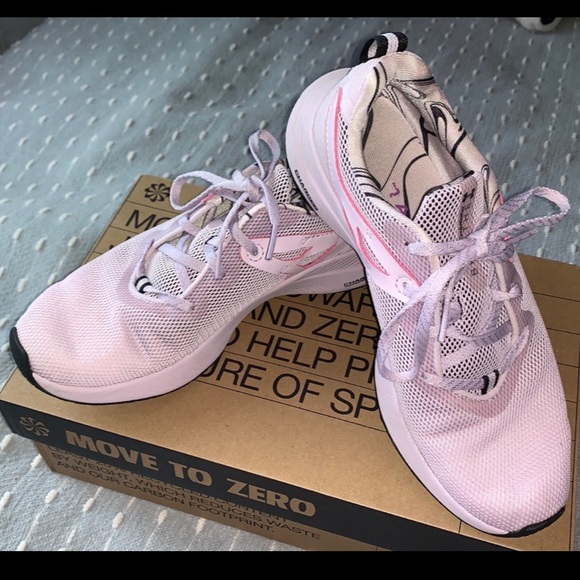 Under armour sneakers soft pink/grey size 7.5 - Picture 8 of 10